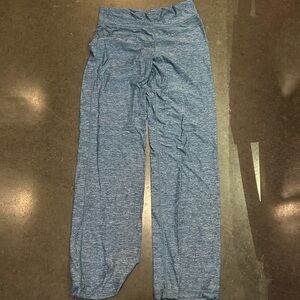 Lululemon yoga pants